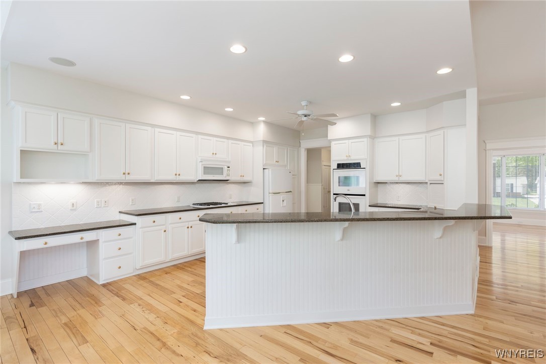 56 Sunset Lane, Orchard Park, New York image 8
