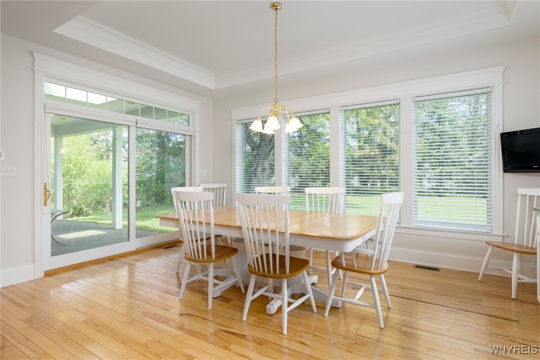 56 Sunset Lane, Orchard Park, New York image 12