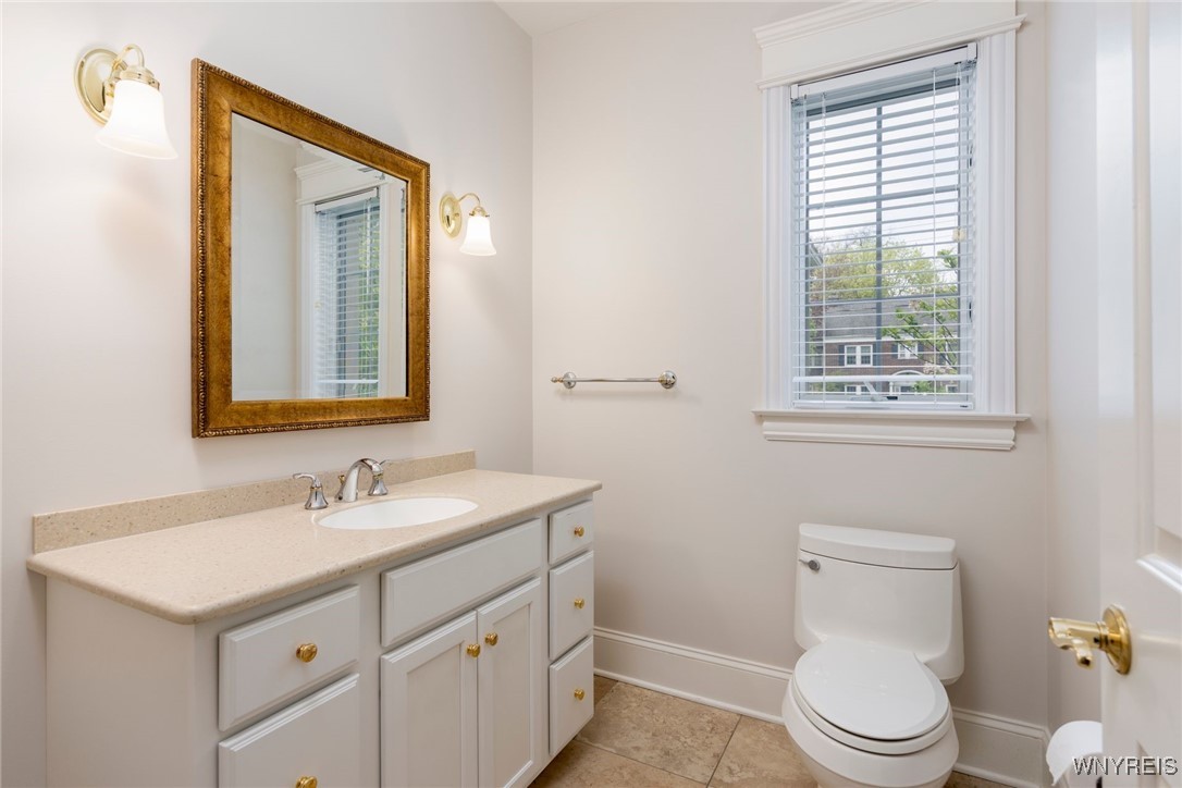 56 Sunset Lane, Orchard Park, New York image 21