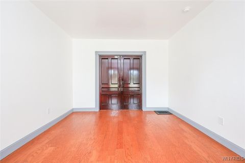 Tiny photo for 30 Glenwood Avenue, Buffalo, NY 14209 (MLS # B1655163)