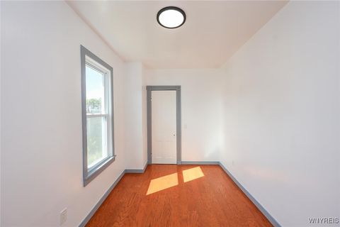 Tiny photo for 30 Glenwood Avenue, Buffalo, NY 14209 (MLS # B1655163)