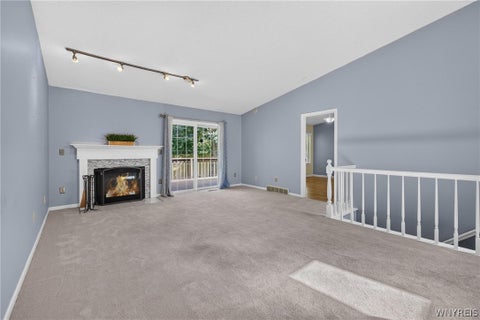 Tiny photo for 12 Woodpointe RUN, Amherst, NY 14221 (MLS # B1714975)