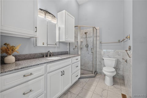 Tiny photo for 12 Woodpointe RUN, Amherst, NY 14221 (MLS # B1714975)