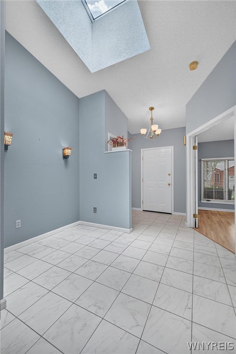 Tiny photo for 12 Woodpointe RUN, Amherst, NY 14221 (MLS # B1714975)