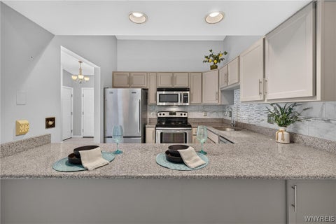 Tiny photo for 12 Woodpointe RUN, Amherst, NY 14221 (MLS # B1714975)