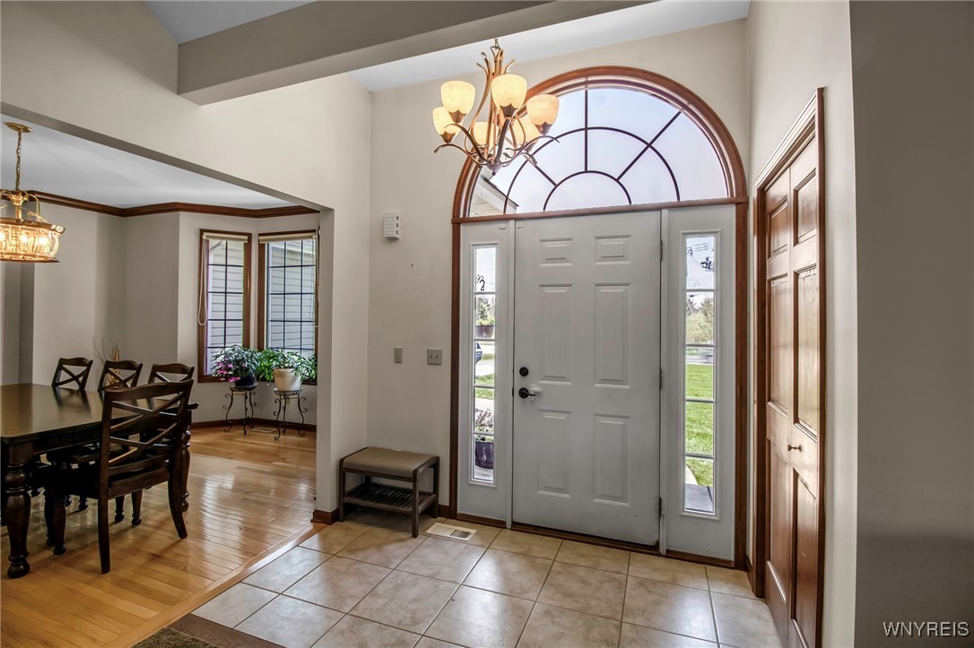 5245 Goodrich Road, Clarence, New York image 3