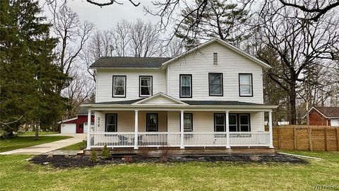 Homes For Sale - 312 Center Street<br/> Aurora, NY 14052