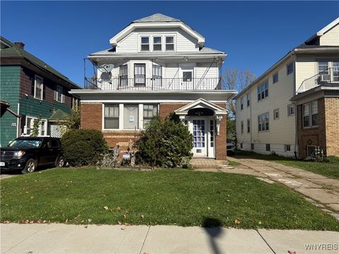 Photo of 196 Lasalle Avenue, Buffalo, NY 14214 (MLS # B1648378)