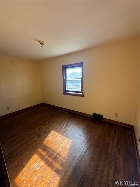 3 Courtland Avenue Upper