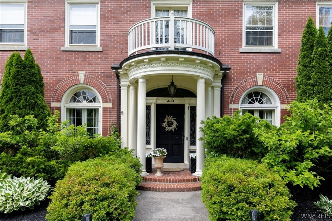 234 Depew Avenue