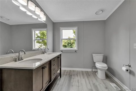 Tiny photo for 1227 Parkwood Drive, Lockport Town, NY 14094 (MLS # B1684825)