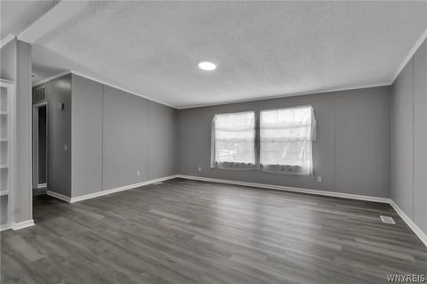 Tiny photo for 1227 Parkwood Drive, Lockport Town, NY 14094 (MLS # B1684825)