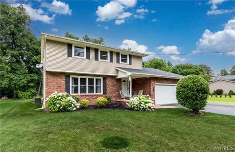 Tiny photo for 377 Brentwood Drive, Porter, NY 14174 (MLS # B1696555)