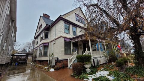 Photo of 222 Norwood Ave (upper), Buffalo, NY 14222 (MLS # B1580678)