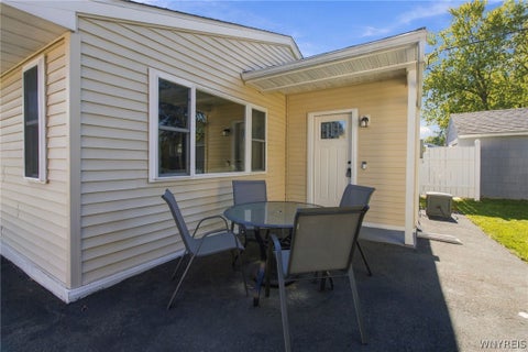 Tiny photo for 708 Montrose Avenue, Tonawanda, NY 14223 (MLS # B1724472)