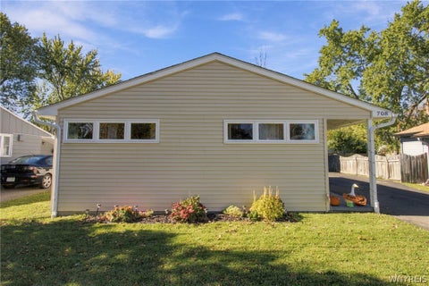 Tiny photo for 708 Montrose Avenue, Tonawanda, NY 14223 (MLS # B1724472)