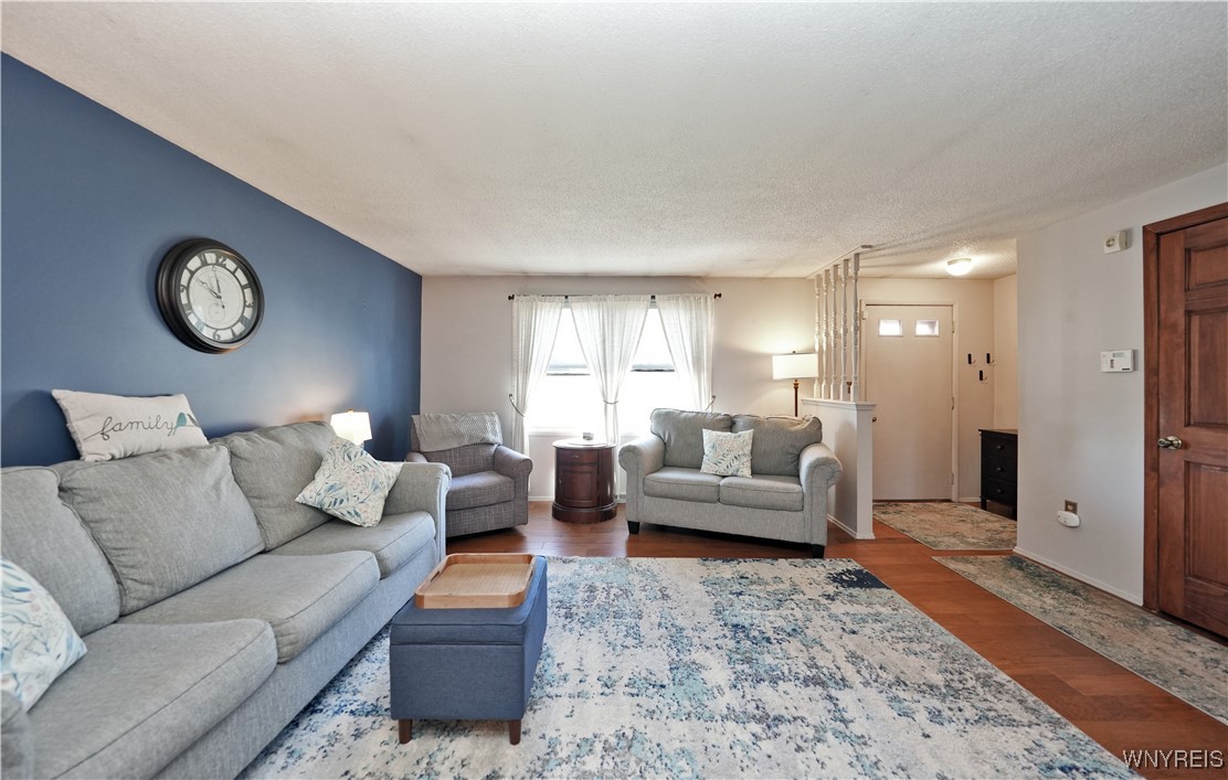 92 W Rouen Drive, Cheektowaga, New York image 11