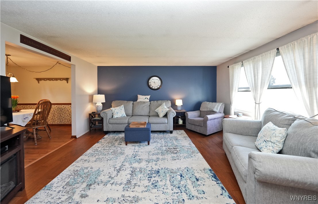 92 W Rouen Drive, Cheektowaga, New York image 12