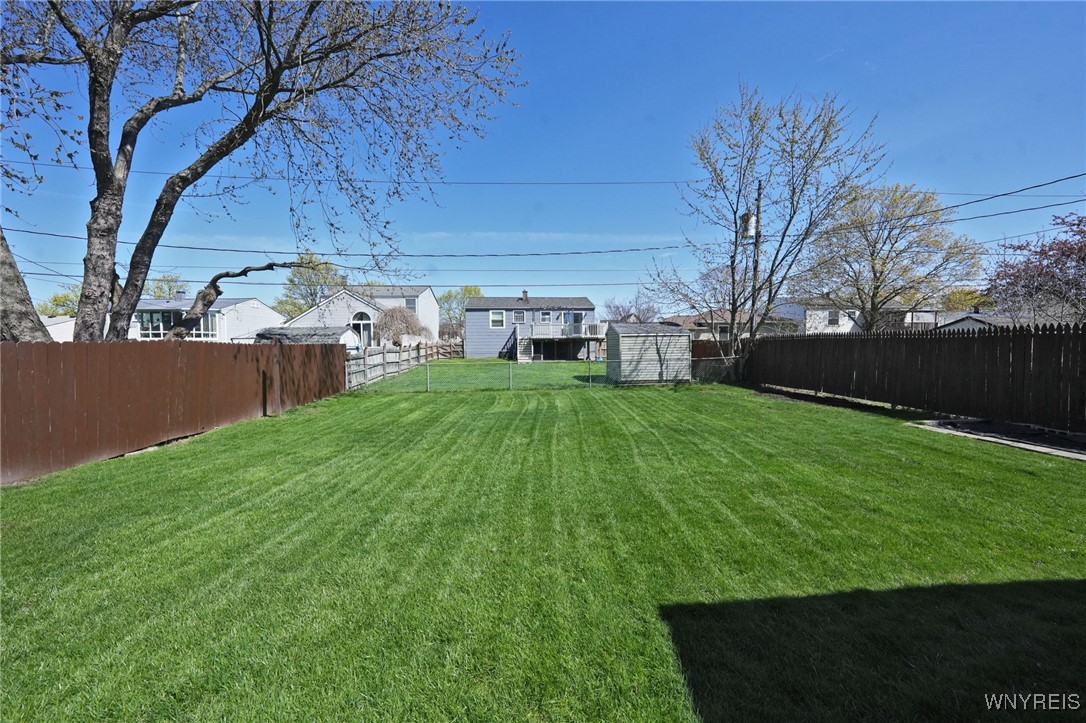 92 W Rouen Drive, Cheektowaga, New York image 41