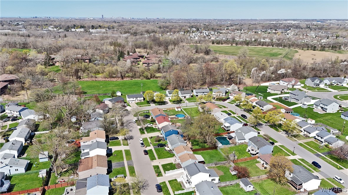 92 W Rouen Drive, Cheektowaga, New York image 46