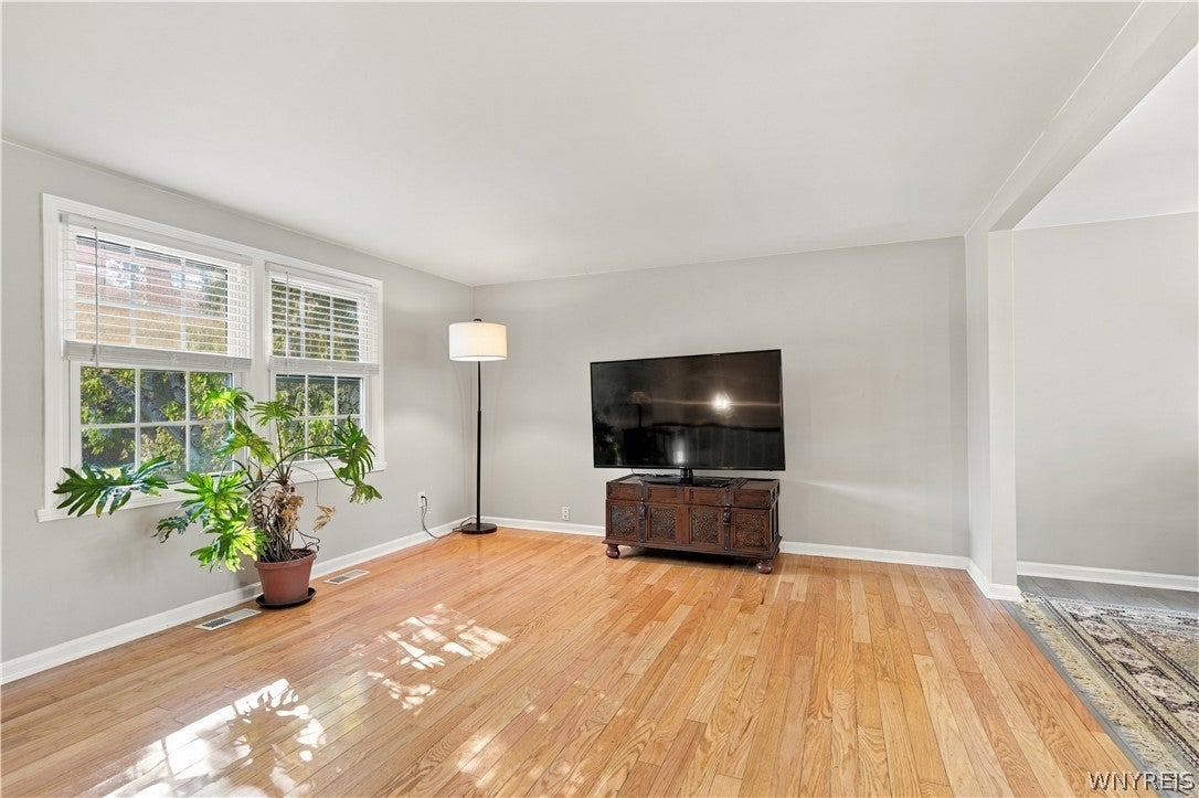 58 W Klein Road