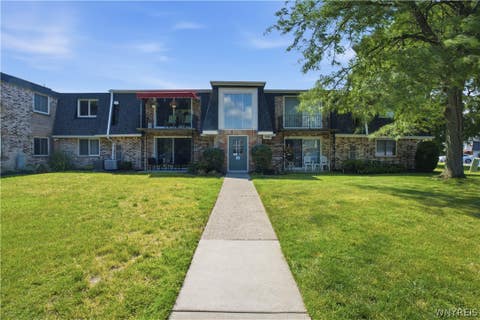 Photo of 74B Foxberry Drive, Amherst, NY 14068 (MLS # B1692931)