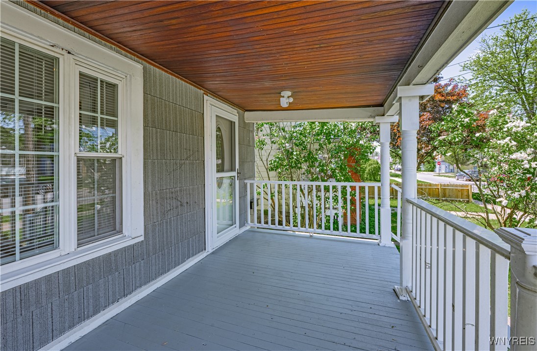 2423 Whitney Avenue, Niagara Falls, New York image 6