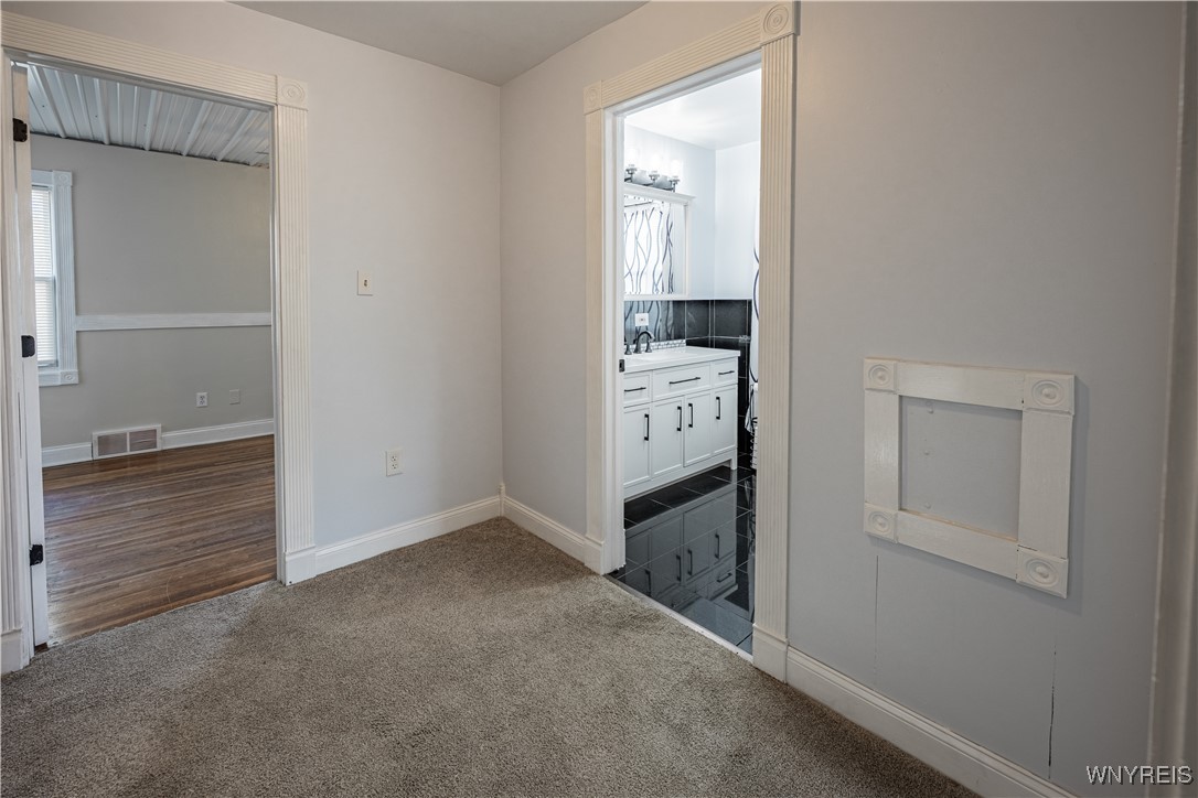 2423 Whitney Avenue, Niagara Falls, New York image 19