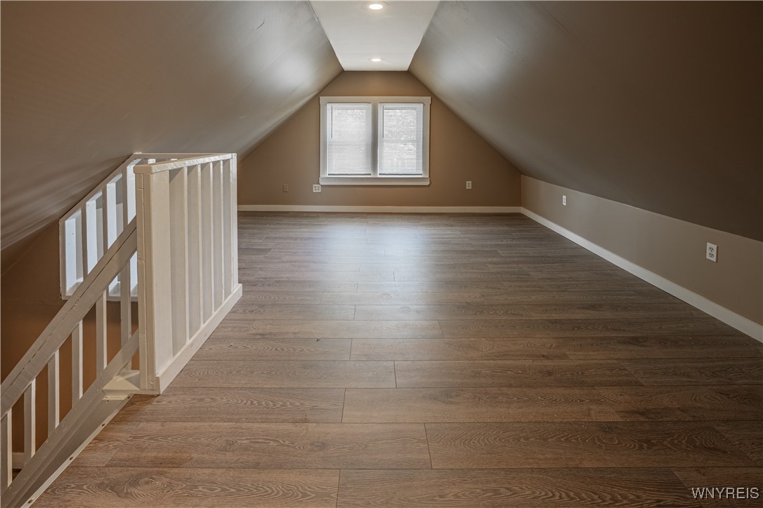 2423 Whitney Avenue, Niagara Falls, New York image 32