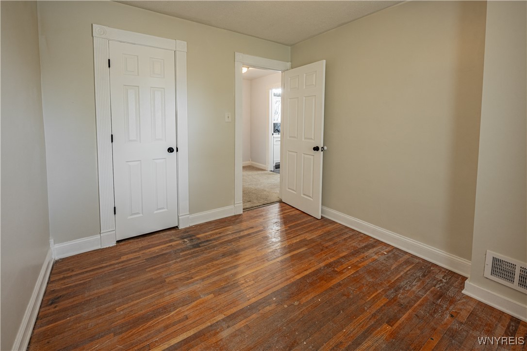 2423 Whitney Avenue, Niagara Falls, New York image 26