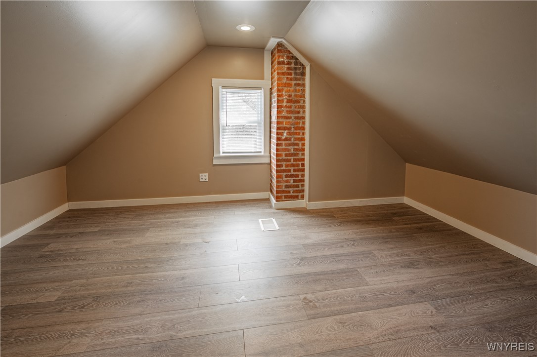 2423 Whitney Avenue, Niagara Falls, New York image 34