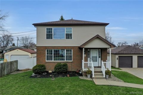 Multifamily For Sale - 4996 Thurston Avenue<br/> Hamburg, NY 14219