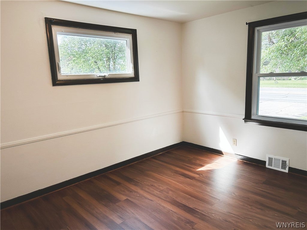 3319 Mckinley Parkway