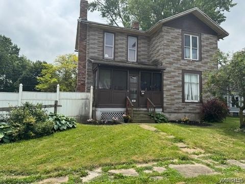 501 S Academy Street Medina NY 14103