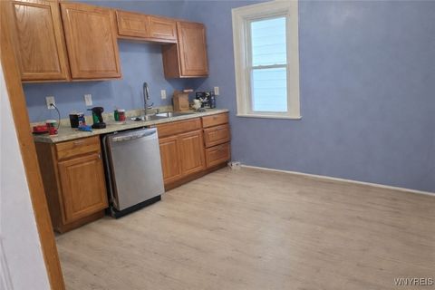 Tiny photo for 1000 West Avenue #Lower, Buffalo, NY 14213 (MLS # B1655522)