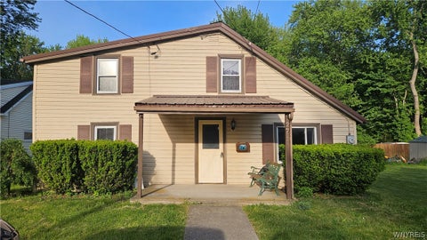 Homes For Sale - 2751 Caledonia Street<br/> Niagara County, Newfane, NY 14108