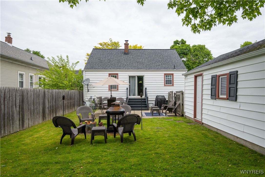 547 Locust Street, North Tonawanda, New York image 33