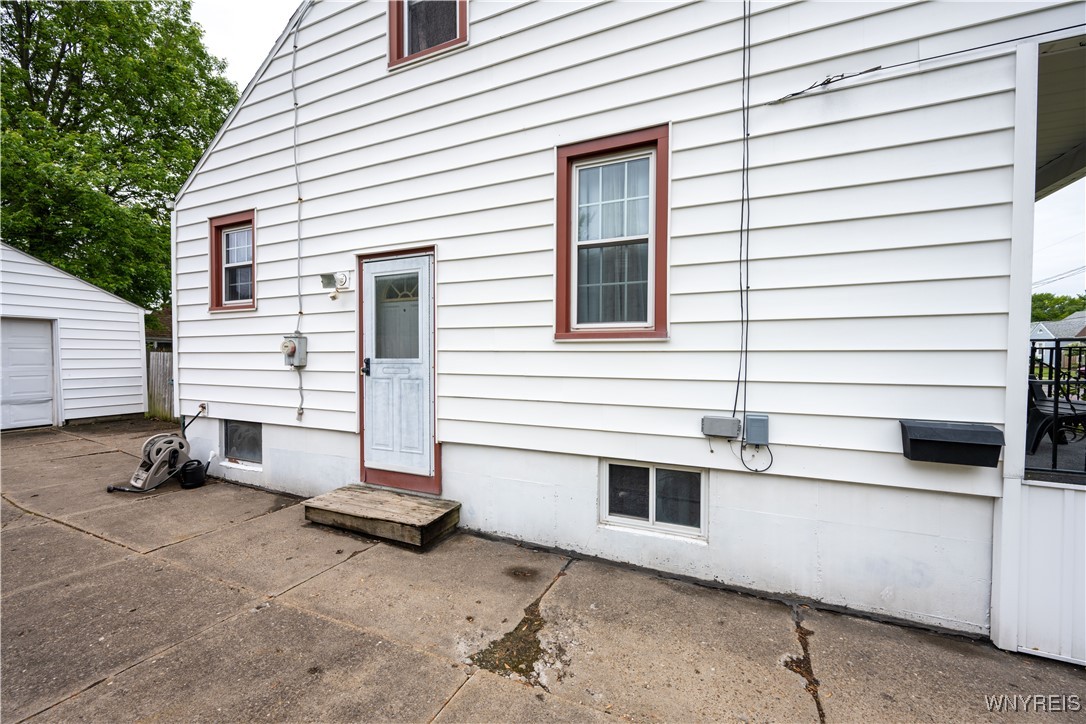 547 Locust Street, North Tonawanda, New York image 31