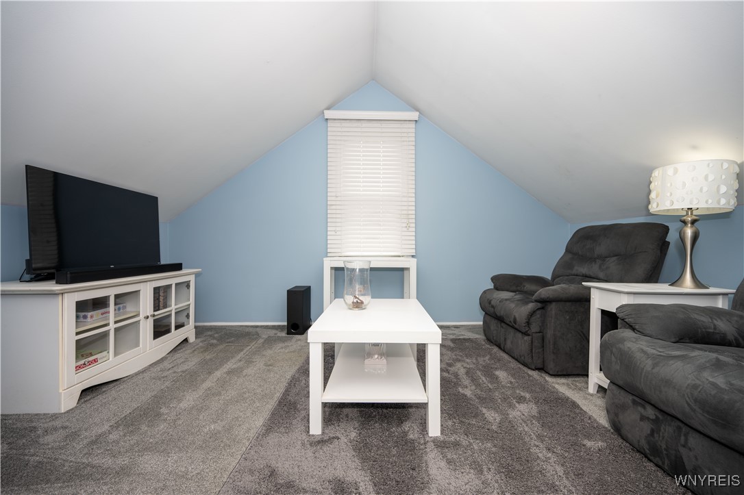 547 Locust Street, North Tonawanda, New York image 30
