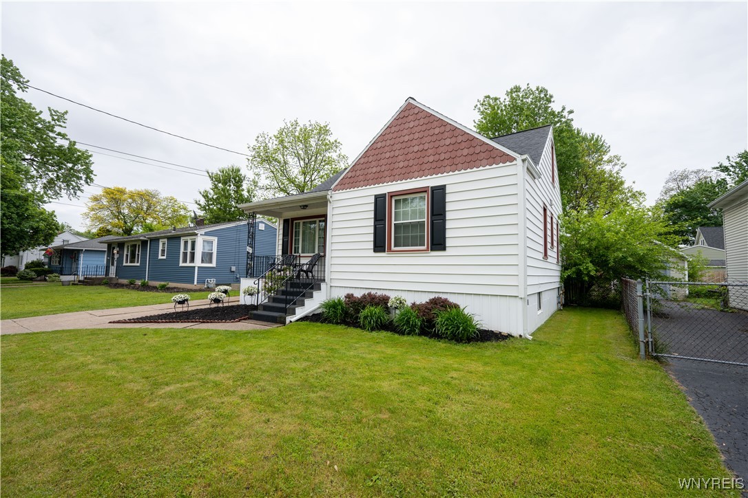 547 Locust Street, North Tonawanda, New York image 4