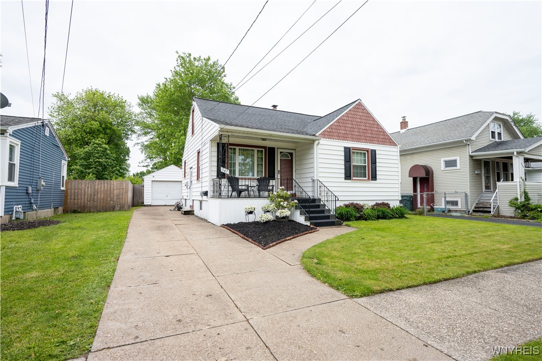 547 Locust Street, North Tonawanda, New York image 2