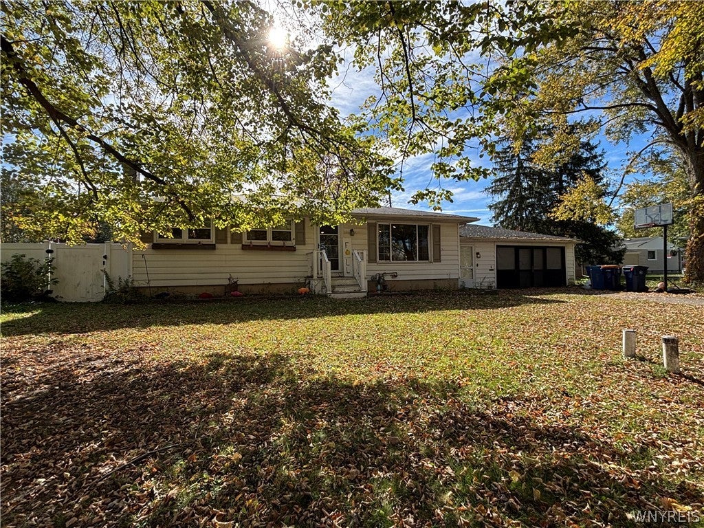 6 Hamilton Drive