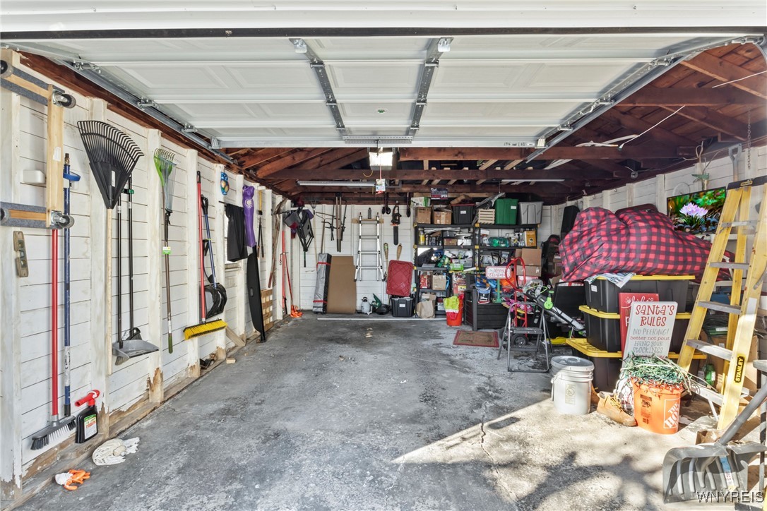 1126 Cleveland Drive, Cheektowaga, New York image 22
