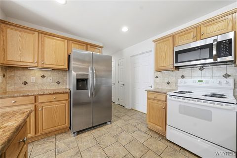 Tiny photo for 74 Moon Walk, Tonawanda, NY 14150 (MLS # B1660711)