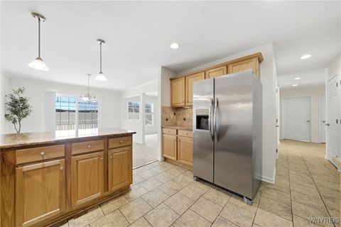 Tiny photo for 74 Moon Walk, Tonawanda, NY 14150 (MLS # B1660711)