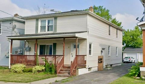 Photo of 35 Park Avenue, Tonawanda, NY 14150 (MLS # B1648207)