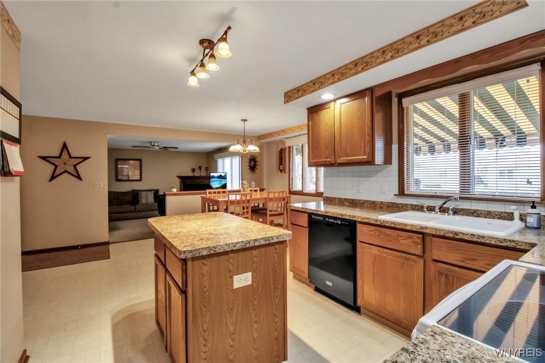 60 Whitney Place, Cheektowaga, New York image 15