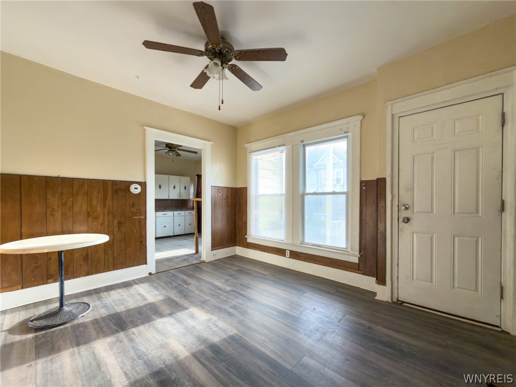 370 Breckenridge Street