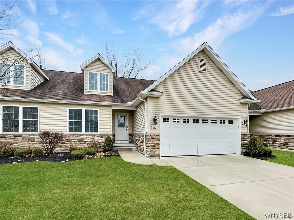 Photo of 27 Campbell, Amherst, NY 14068 (MLS # B1676966)