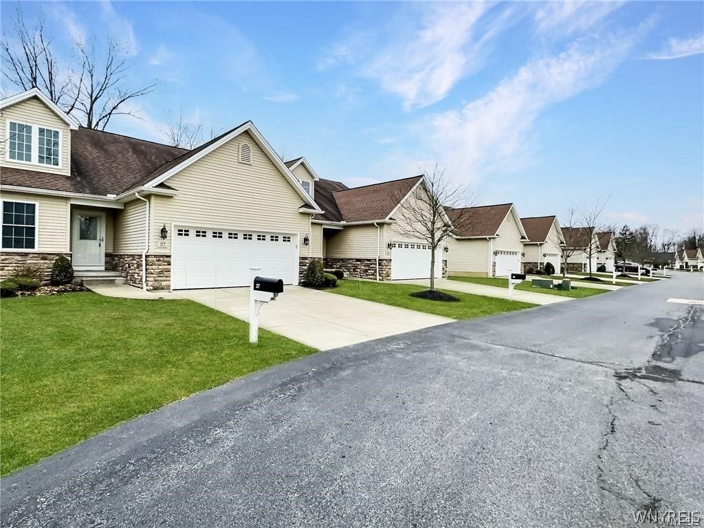 Photo of 27 Campbell, Amherst, NY 14068 (MLS # B1676966)